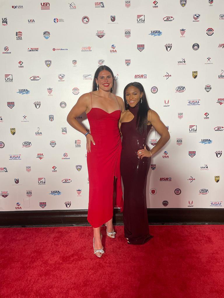 arianaramsey_'s tweet photo. I just wanted to thank TEAM USA for such an amazing week! We attended the Olympic Gala and then proceeded to meet president Biden as well as tour the White House. What a surreal event! I am so happy to be a part of Team USA, continuing to inspire those around me❤️🇺🇸 #TeamUSAweek https://t.co/59NRZc7Kjd