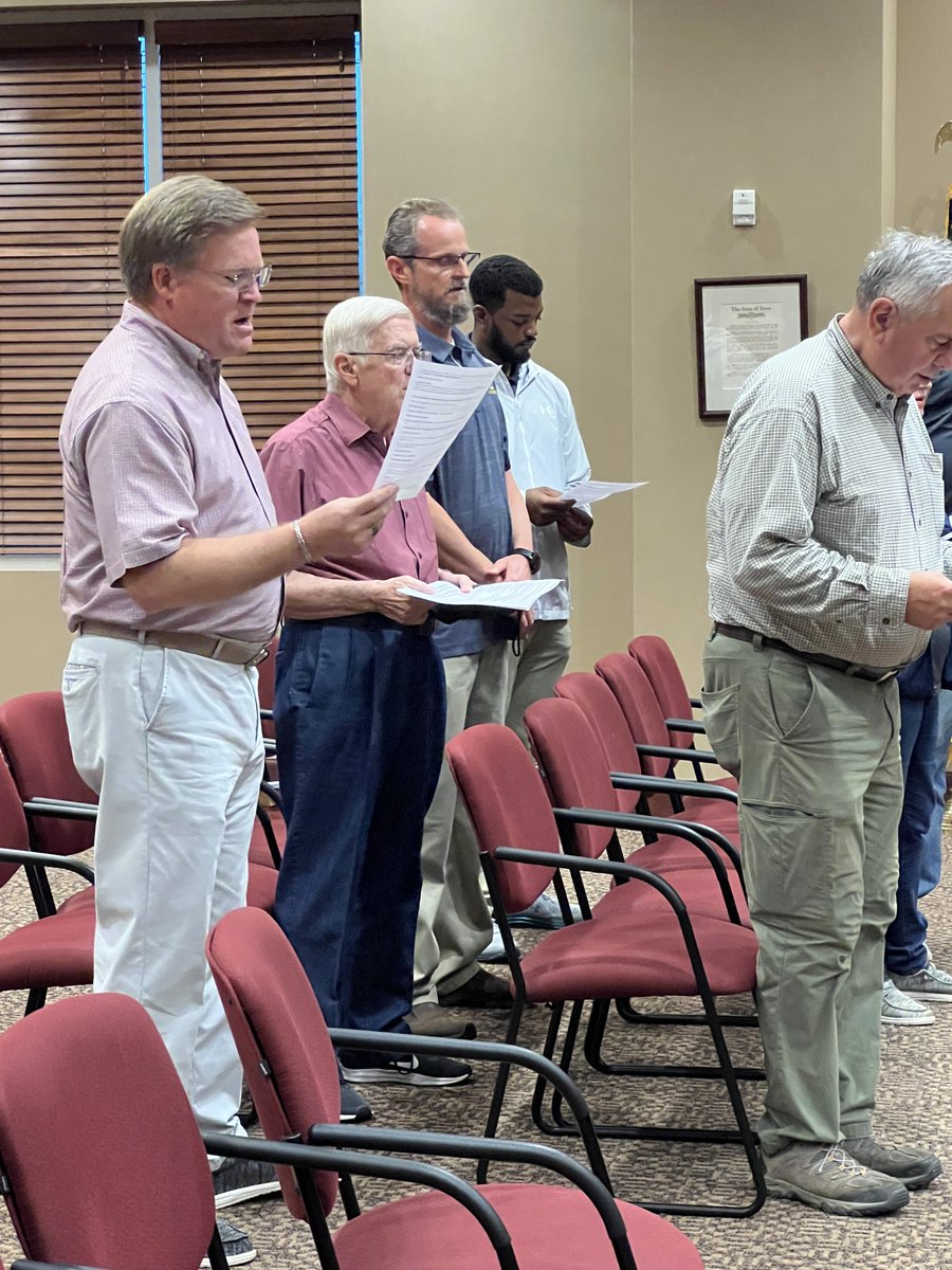 CityofCommerce2's tweet photo. On Thursday, May 5th, was National Day of Prayer at Commerce City Hall. 
"A new command I give you: Love one another. As I have loved you, so you must love one another."
-John 13:34 https://t.co/tC6At4zM9h