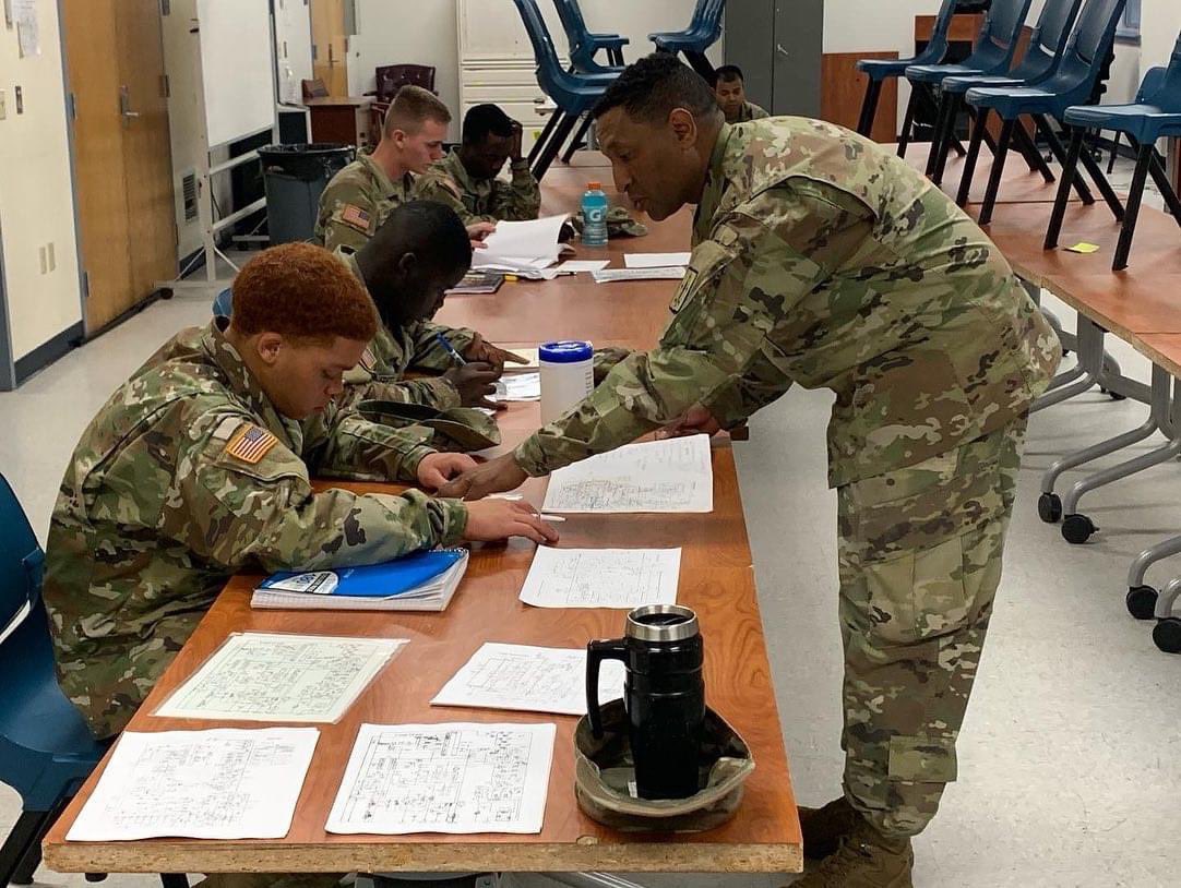 Delta Company Spartans (832d OD BN) tweet media