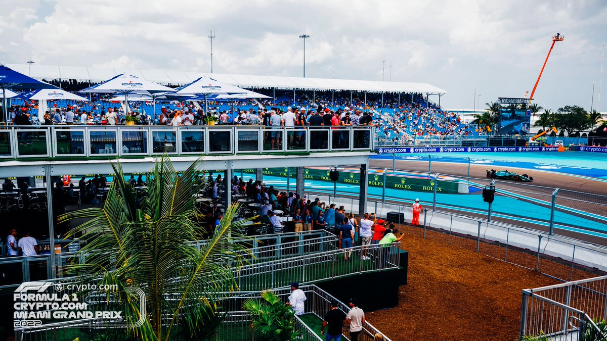 f1miami's tweet photo. Friday Practice views at @HardRockStadium 🤩🌴 #MiamiGP https://t.co/OtHSmi7fav