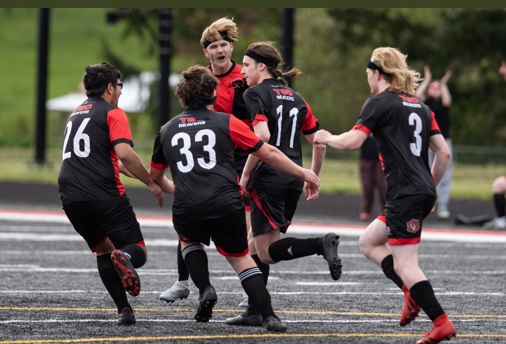 TeninoSD's tweet photo. Congrats to the Tenino Boys Soccer team for advancing to Districts as the Evergreen #4 Seed!! The Beavs travel tomorrow, Sat. (5/7), to Seton Catholic HS to play the Cougars in the 1st RD of the SWW1A District Tourney kicking off at 2:30pm!! Gate entry is set at $5/$7. Go Beavs!! https://t.co/MHfHVTg0vE