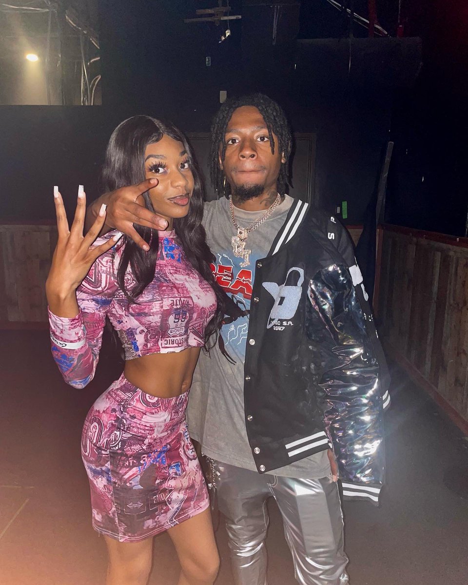 babygirltdub's tweet photo. #offtheyak tour 🎯 https://t.co/4podHNwcHg