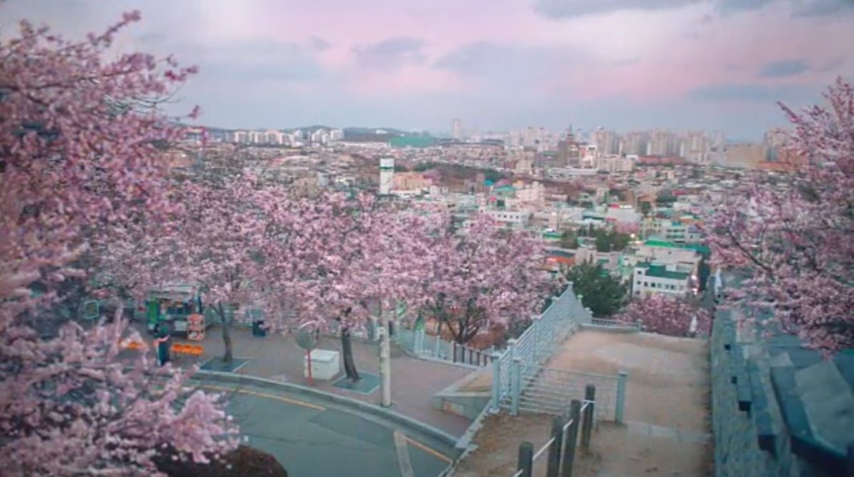 arulight's tweet image. Every relationship, if it is to end, it deserves a good goodbye #arulight #2521