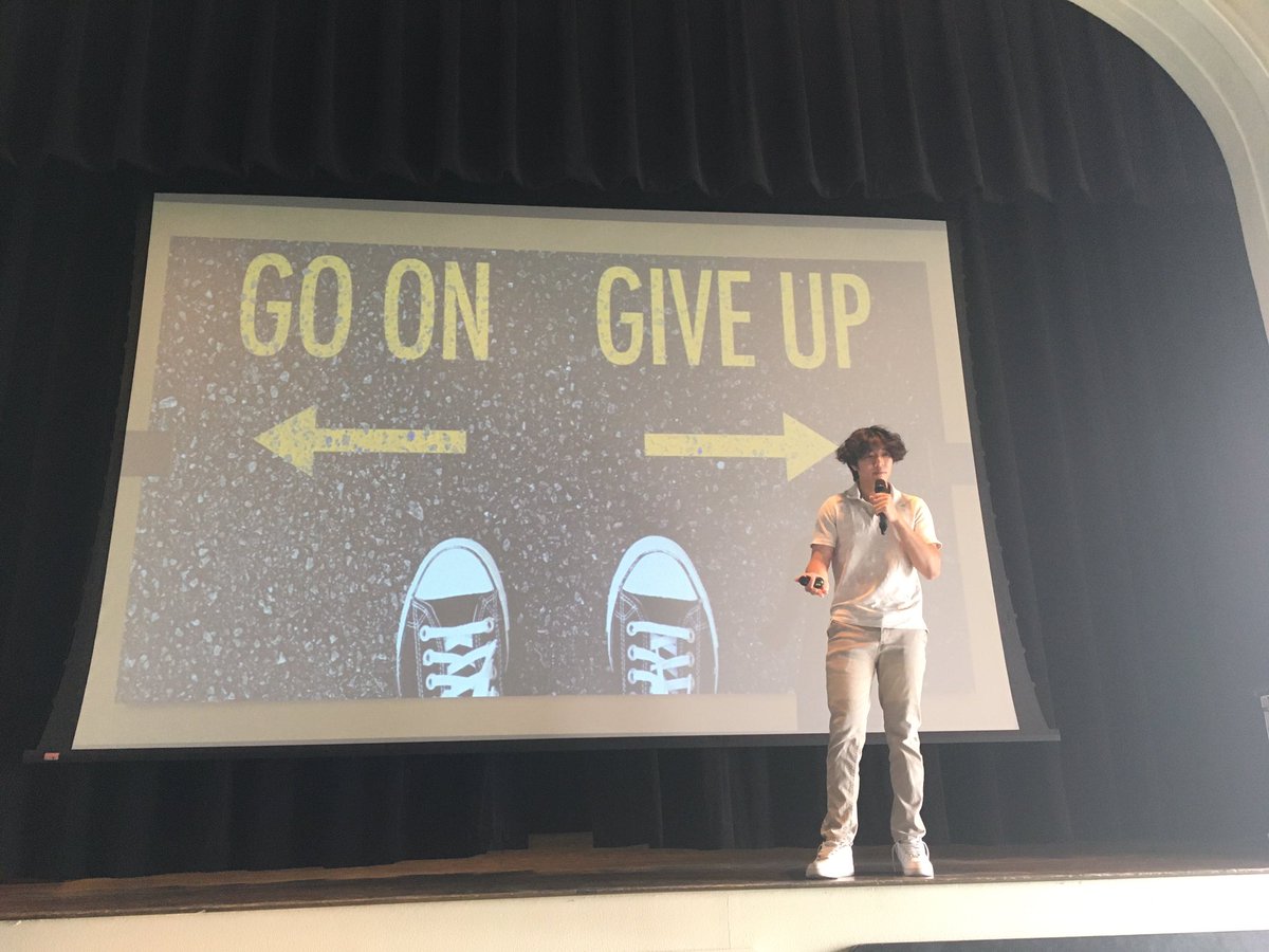 jlutech's tweet photo. We had some amazing #TedTalks yesterday. It’s definitely a lot different presenting on stage with a mic. Unfortunately, I still needed more practice being on stage but I’m definitely a lot more comfortable now. #PeoriaMET #PeoriaMETTech https://t.co/tV02MfDKtj
