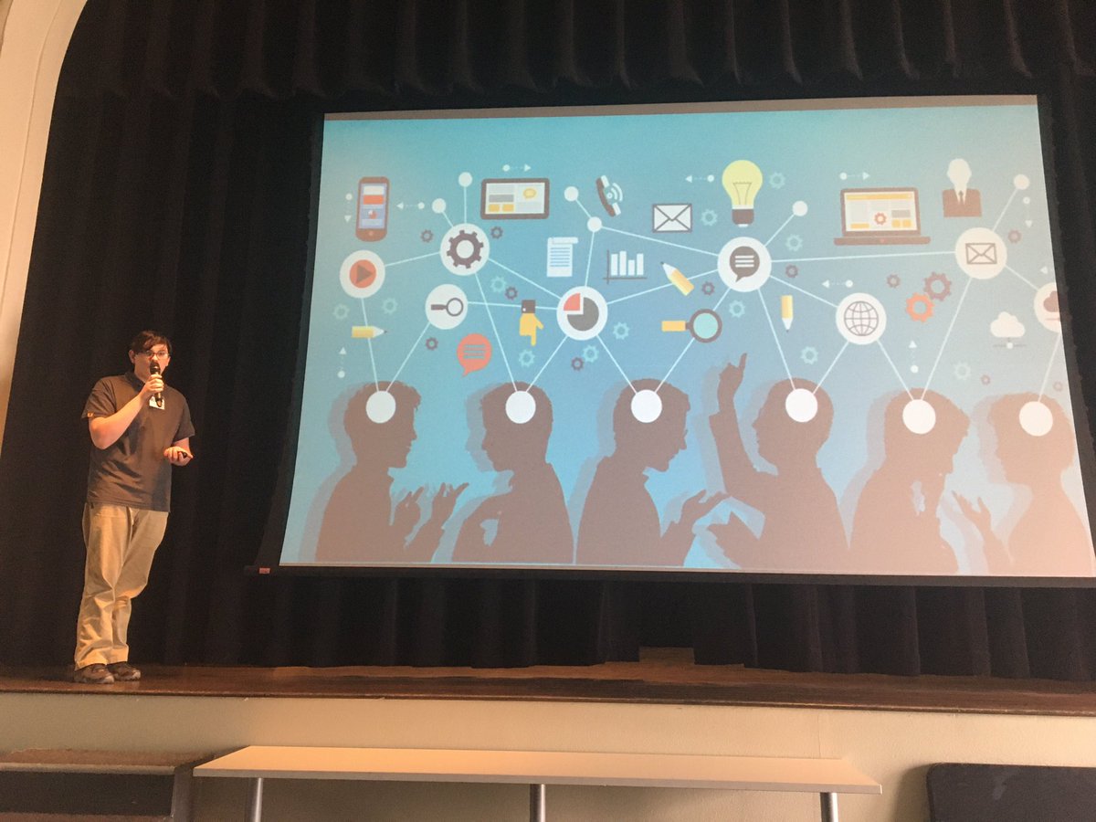jlutech's tweet photo. We had some amazing #TedTalks yesterday. It’s definitely a lot different presenting on stage with a mic. Unfortunately, I still needed more practice being on stage but I’m definitely a lot more comfortable now. #PeoriaMET #PeoriaMETTech https://t.co/tV02MfDKtj