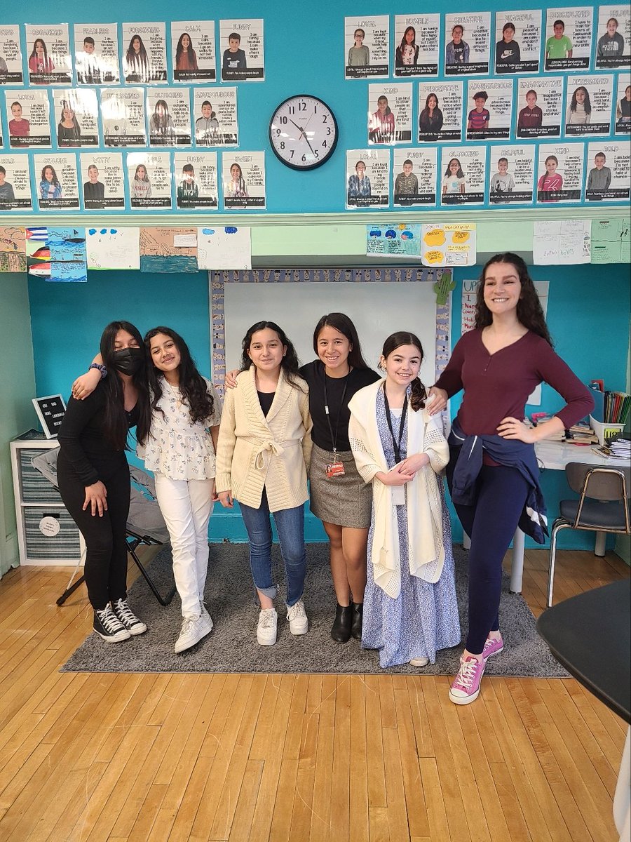 Ms_S_Mani's tweet photo. No better day to dress as my learners than today👬 I can't believe my residency journey has come to an end! So incredibly thankful to my AMAZING mentor @missclifford24 and to the wonderful learners in 118 &amp; 224 for making my time in 6th grade Dual Language an unforgettable one!😊 https://t.co/NXiBhDAegR