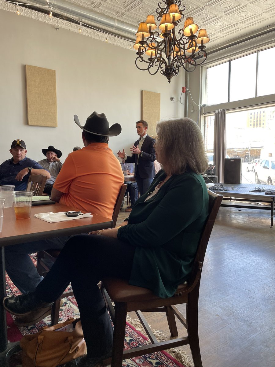 Luke Holland tweet media