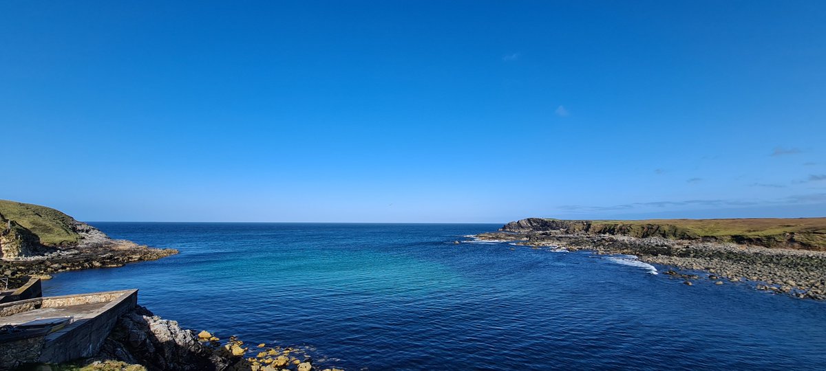 nicillemhoire's tweet photo. A wee splaoid to Ness this afternoon. Walked to the shielings at Cuisiader and then went to Skigersta Harbour. A lovely day for a walk.
#Cuisiader #Shieling #Airidh #Skigersta #Ness #IsleofLewis #OuterHebrides https://t.co/ygSimsIhWN