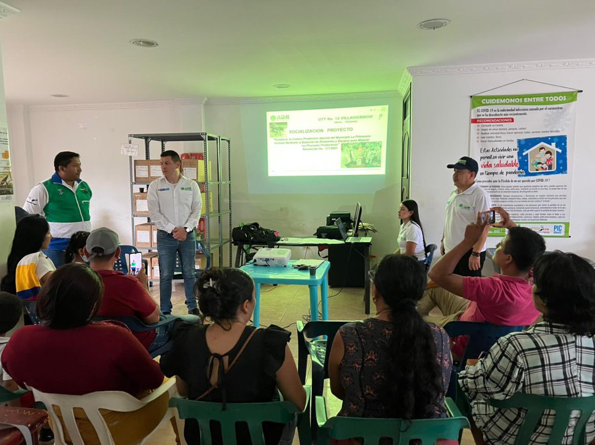 ADR_Colombia's tweet photo. En el municipio de La Primavera, #Vichada, trabajaremos de la mano de 21 familias productoras para fortalecer la cadena productiva apícola, desde la @ADR_Colombia los dotaremos con equipos e insumos que permitan mejorar los procesos productivos 🤝✅ https://t.co/GUa3DFzmVp