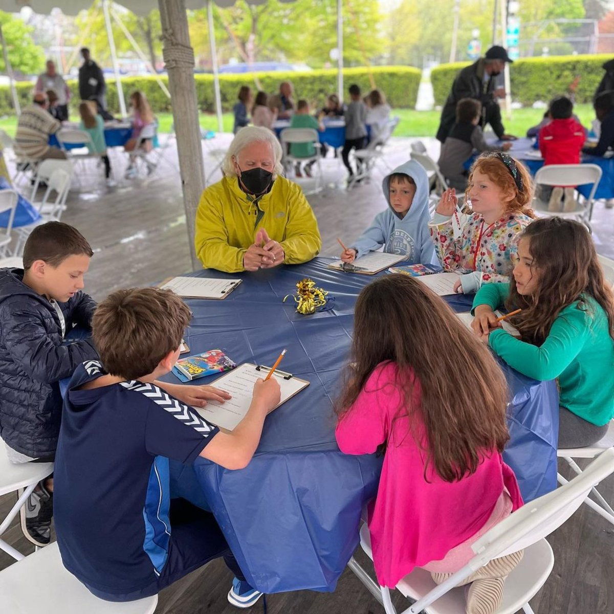 PennCharter's tweet photo. The Class of 2032 says: It was great to meet our OPC โ72 pen pals today in person and talk about their experiences at Penn Charter!!!! @penncharteropc #OPCWeekend2022 https://t.co/7eE6p2uSaR