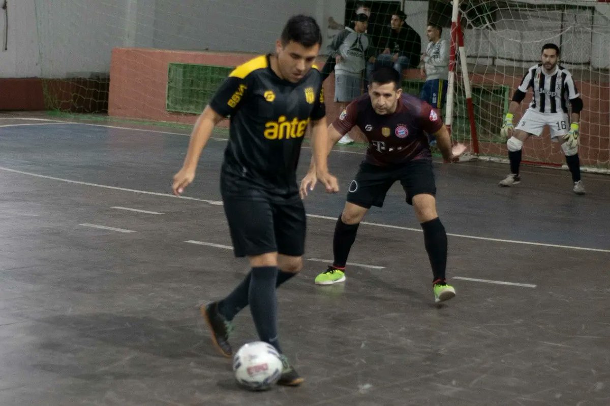asoexacvd's tweet photo. 📸 de la 8va fecha de la Categoria B #ElExaSomosTodos #EnBuscaDeLaGloria🏆 

@ManchesterU07 (1) vs (0) #Peñarol07 https://t.co/VWIkAYV6Qr