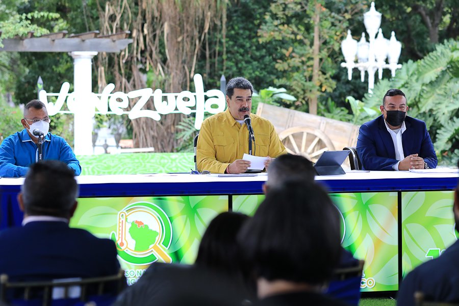 #EnVivo 📢 || Nicolás Maduro: Yo quiero una agenda inmediata para prepararnos y evitar que estos efectos del Cambio Climático se den, debemos mitigarlos al máximo nivel.
