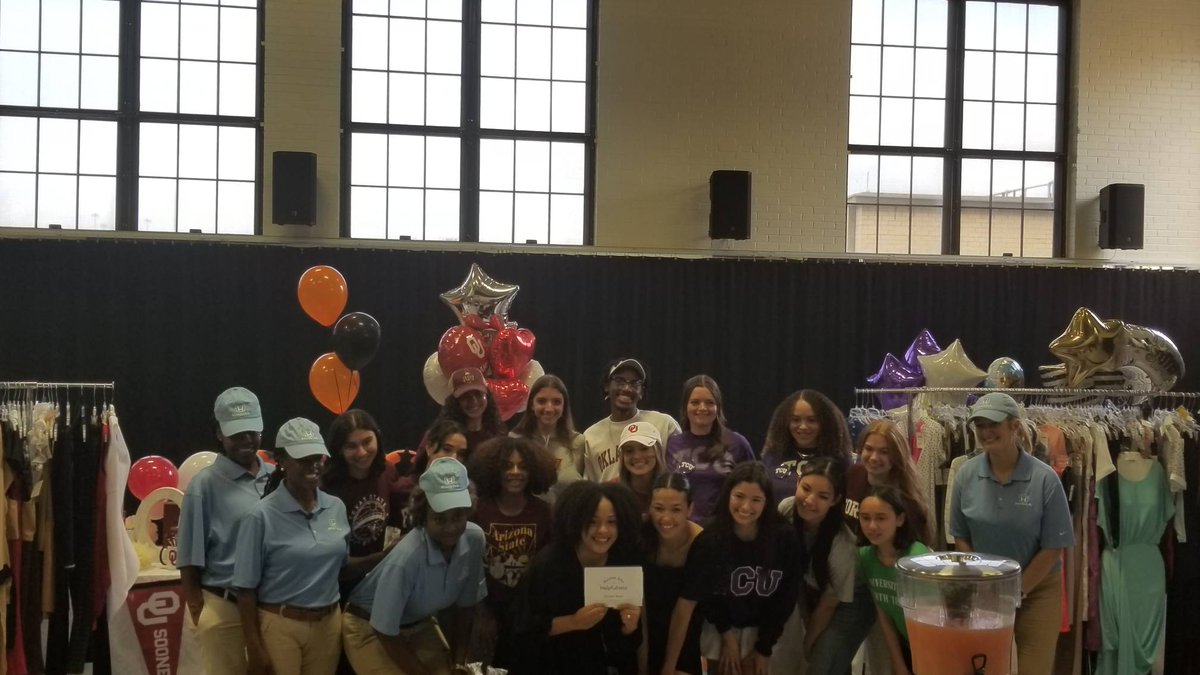 I.M. Terrell Academy for STEM and VPA tweet media