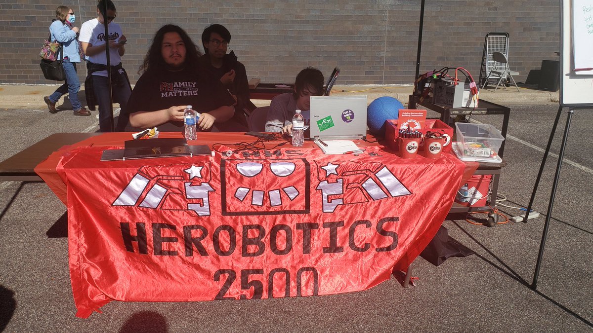 FRC 2500 Herobotics tweet media