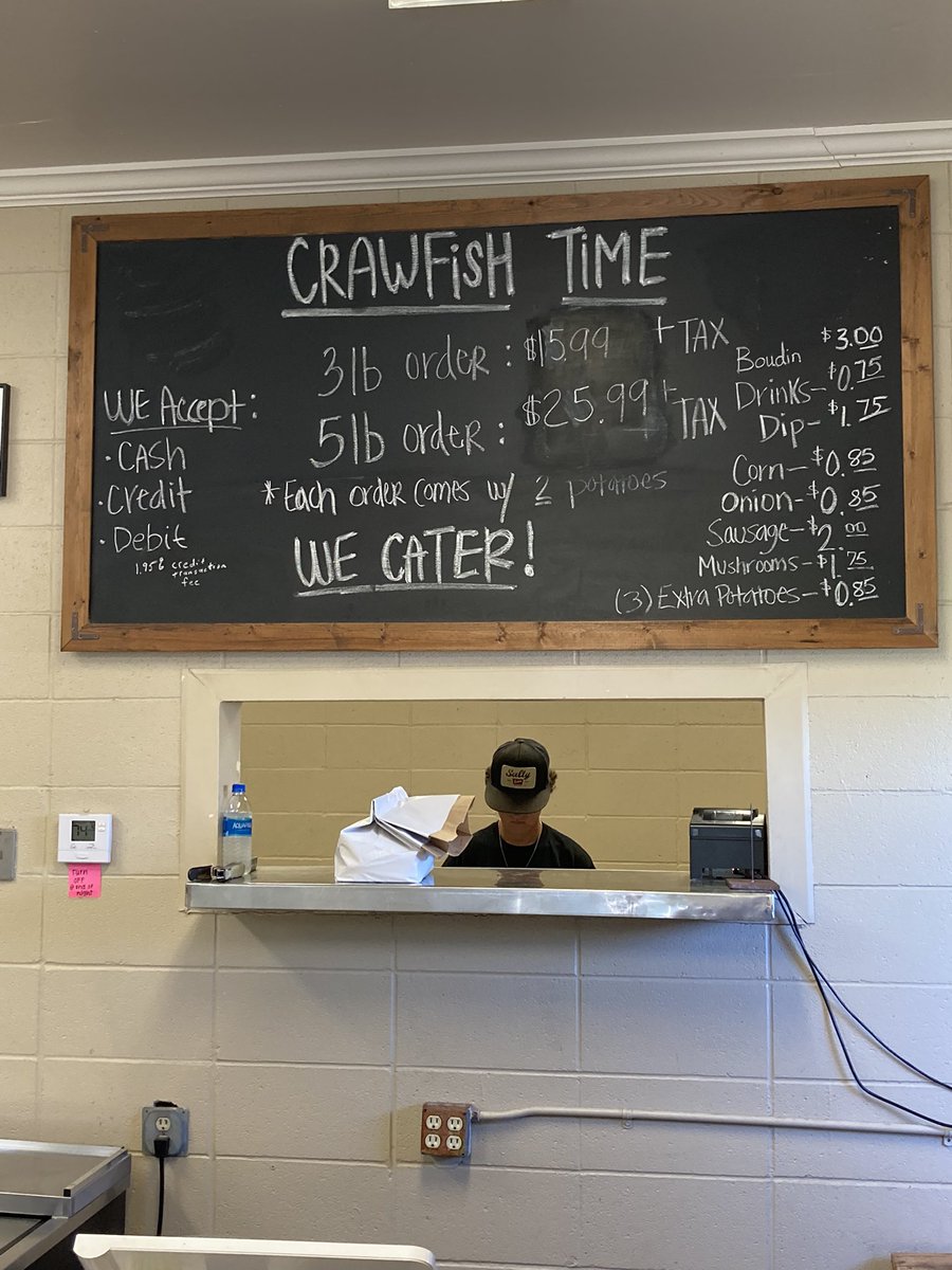 karlschott's tweet photo. @TheToddNewberg not sure where #crawdaq is but these prices are pretty great! https://t.co/N0ZuaqbPni