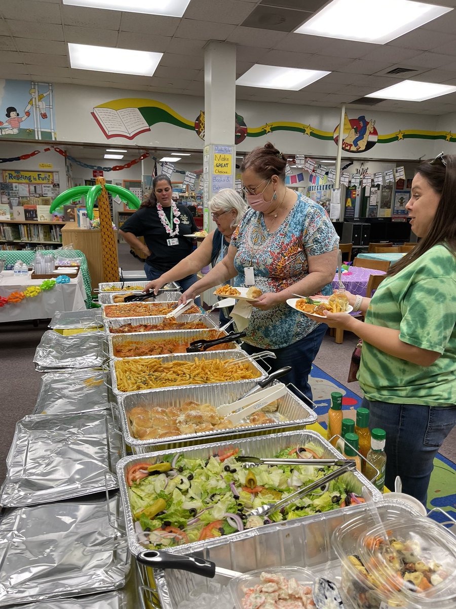 A. Tyghter tweet media