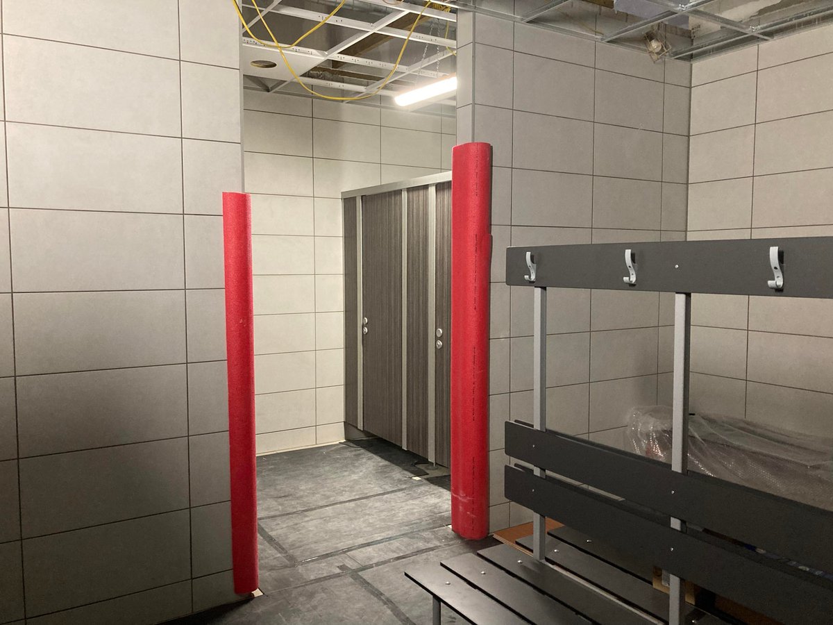 CampusMelksham's tweet photo. The end of another productive week on site, and the building is really starting to take shape.  Attached some more photos from site this week- Sports Hall; Spin Studio; Pool Hall wall works; Wet Change installation. @Sport_England 🙂 https://t.co/sAH6lNGMkK