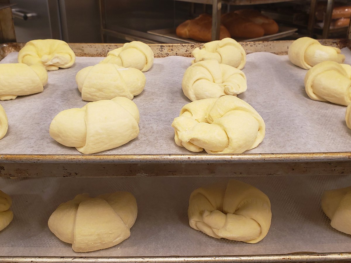 CoOpDSSS's tweet photo. Learning to bake is a life skill! From prepping to baking, our own @DavidSuzukiSS Oneisha has this! https://t.co/iH7mToZukc