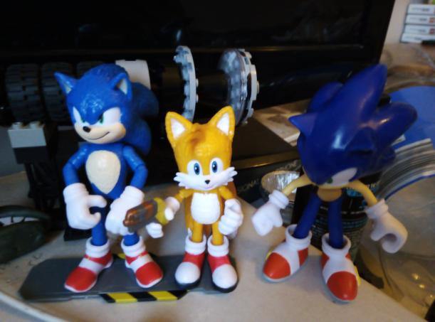 Finally got the Sonic and Tails Movie figures! https://t.co/0H1fYwmXqw