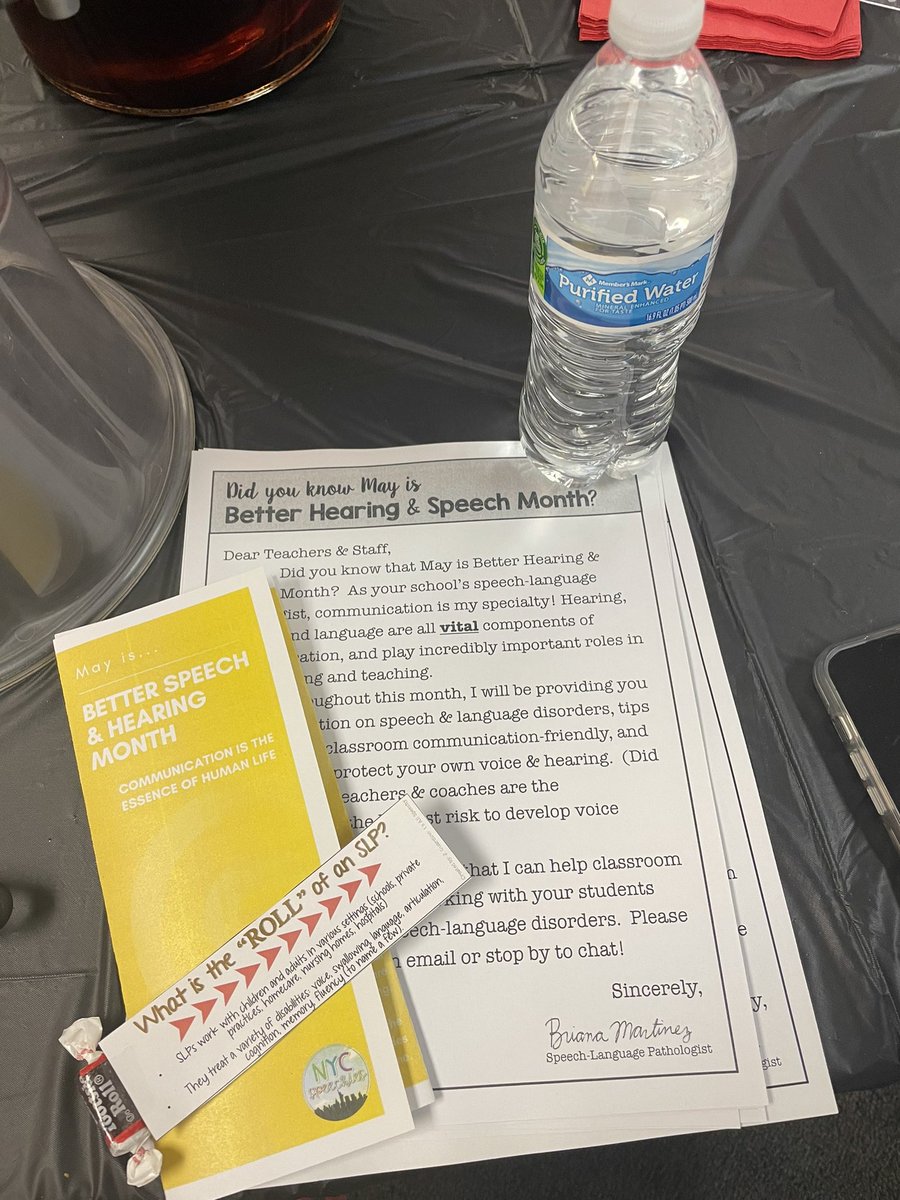 BMartinez_CI's tweet photo. Promoting Better Hearing and Speech Month at the Blues &amp; BBQ Teacher Appreciation Lunch 🍴 at @Hueco_ES https://t.co/KfVH7ypGSE