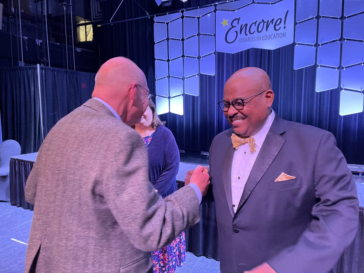 Eric Gallien tweet media