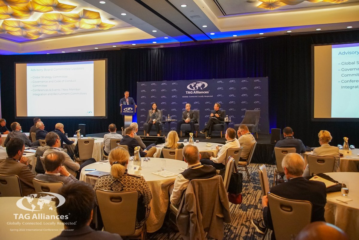 tagalliances's tweet photo. Advisory Board members providing an update on the organization to members in #TAGVancouver.

@RichardAttisha @SpencerFane @FinemanWest @CoblentzLaw https://t.co/DDjitnU6JC