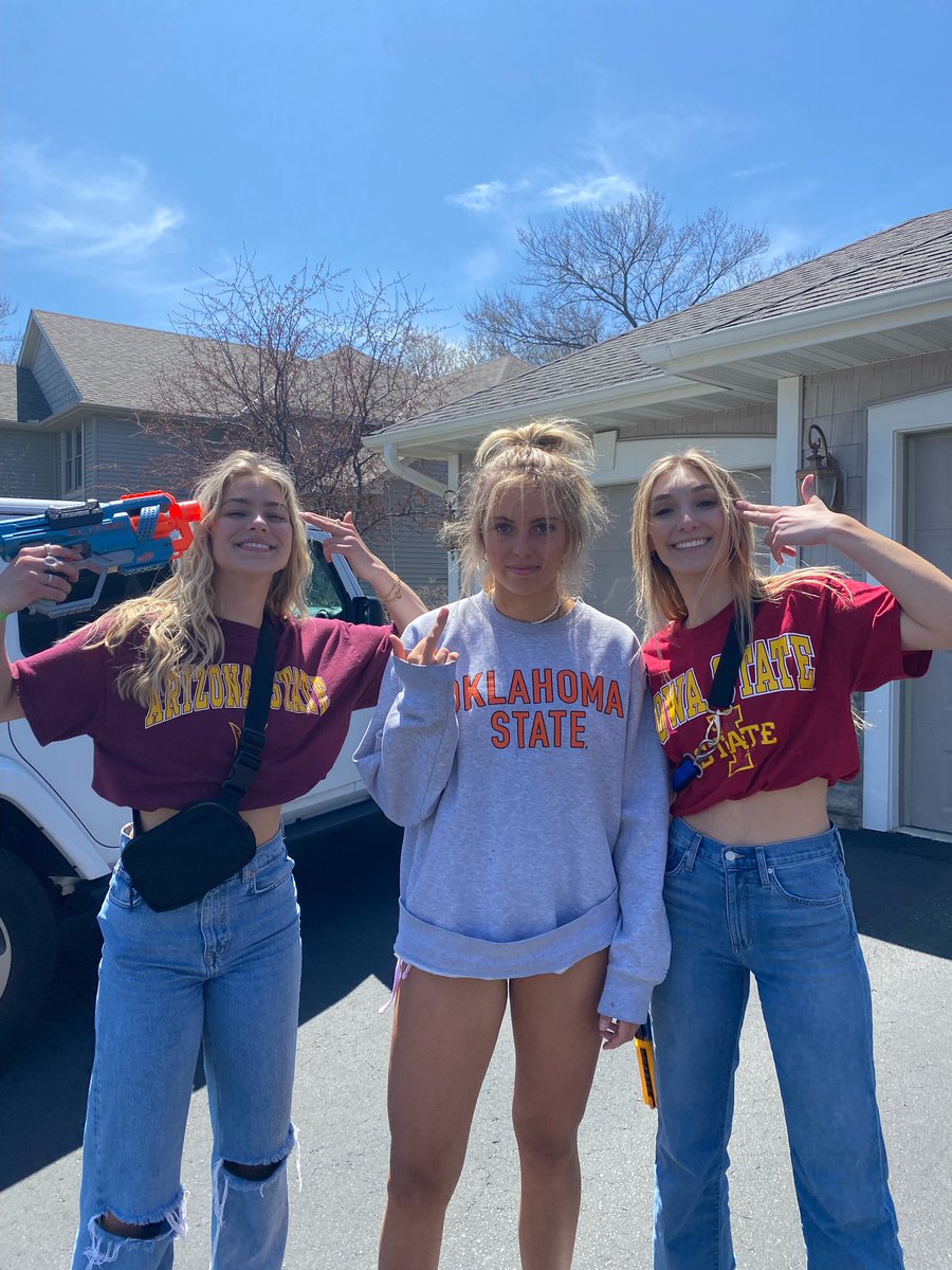 DaBabiess's tweet photo. @channerf22 another kill for avery against grace on @thefuturemilfs #LETSGOOO https://t.co/ElwPBHvflF
