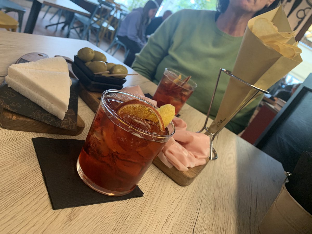 Felicia_1310's tweet photo. Venerdì sera…#americanotime 🥰 https://t.co/hwQqs0vSq5