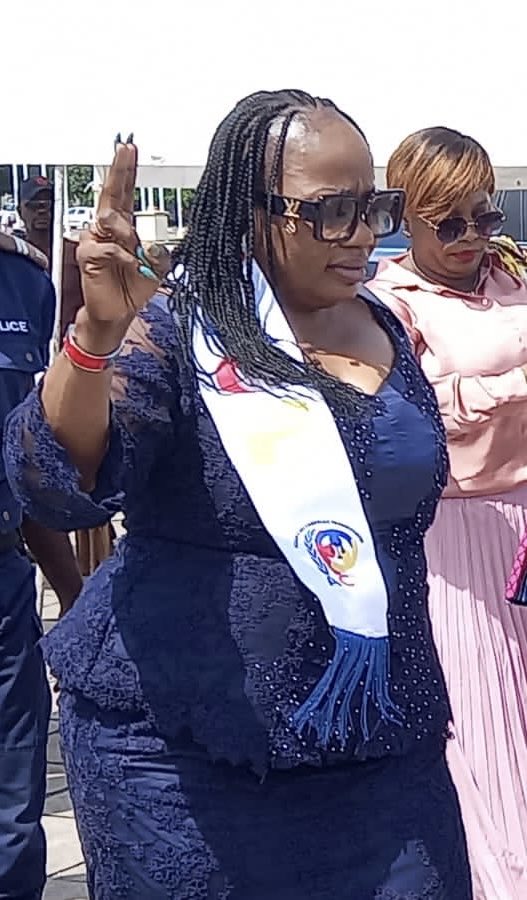 AcpParti's tweet photo. Dans moins d’un an de sa création l’Alliance des Congolais Progressistes a une gouverneure élue qui s’appelle Rita BOLA pour le compte de la province de Maï-Ndombe! https://t.co/wEQuVOBEAA