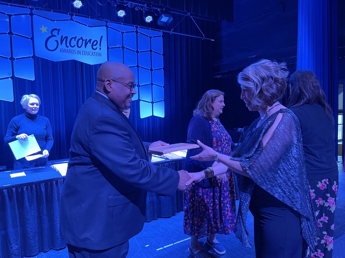 Eric Gallien tweet media