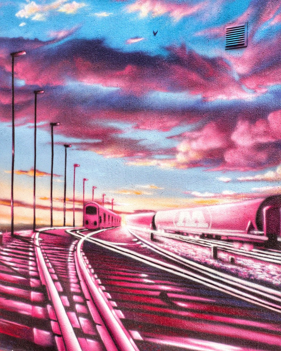 BarthDunkan's tweet photo. Bagnolet 93170.
SeybArt.
#barthdunkan #shotonsmartphone #hocusfocus #art #bagnolet #graffiti #train #seybart #photography https://t.co/HkBlo2Ea9v