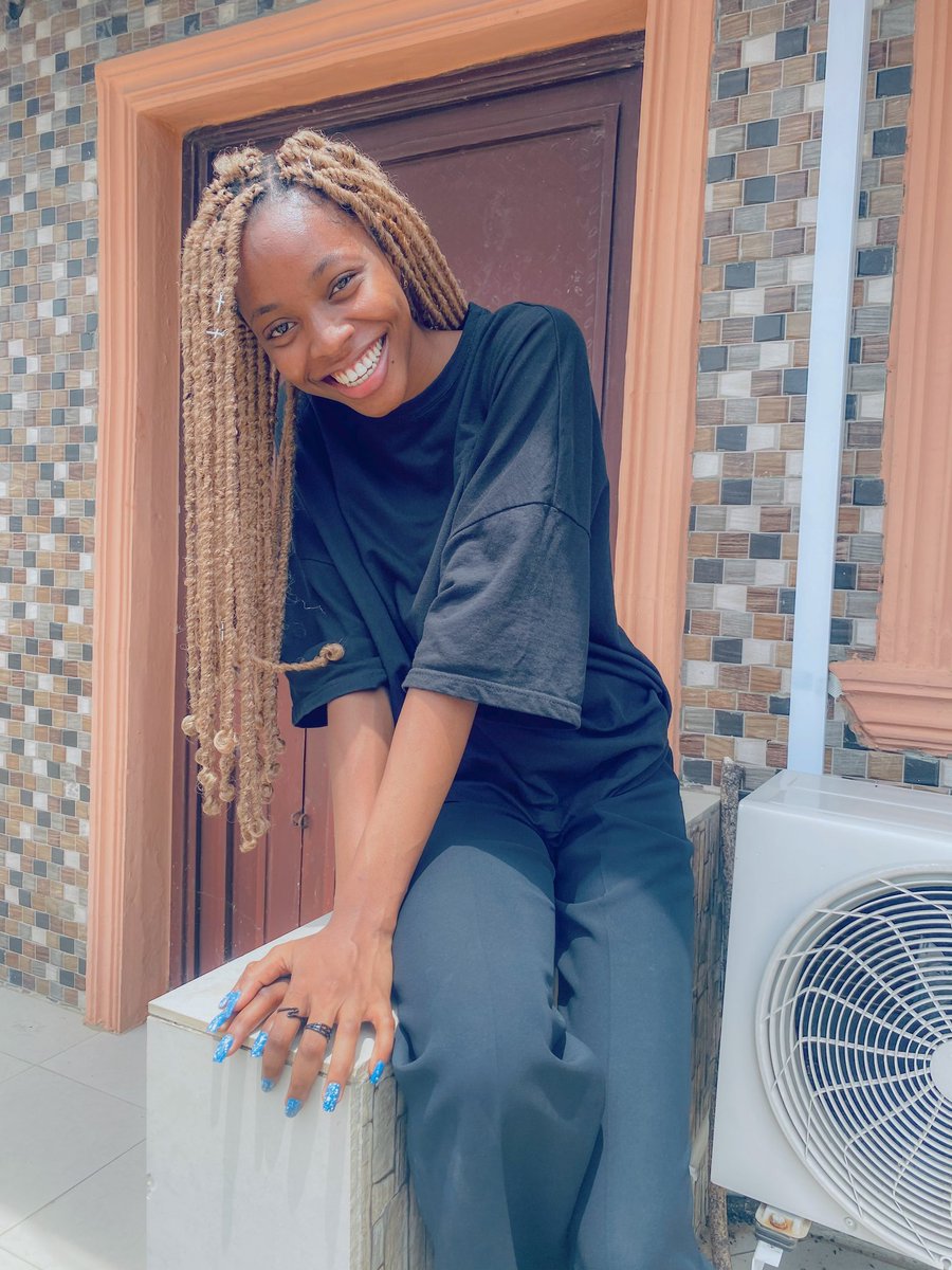 Aderinola Famodun🌻 tweet media