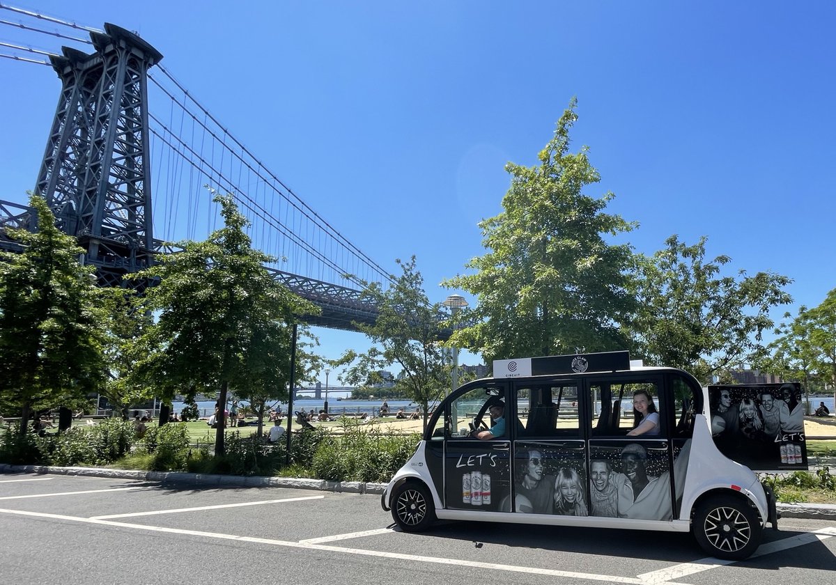 ride_circuit's tweet photo. Circuit is back in Brooklyn! Our Williamsburg Service is returning this week! Need a ride to the subway, Domino Park, or your favorite restaurant? Request a ride with the Circuit app and get where you're going - for free! https://t.co/Cz2XIId7Wi