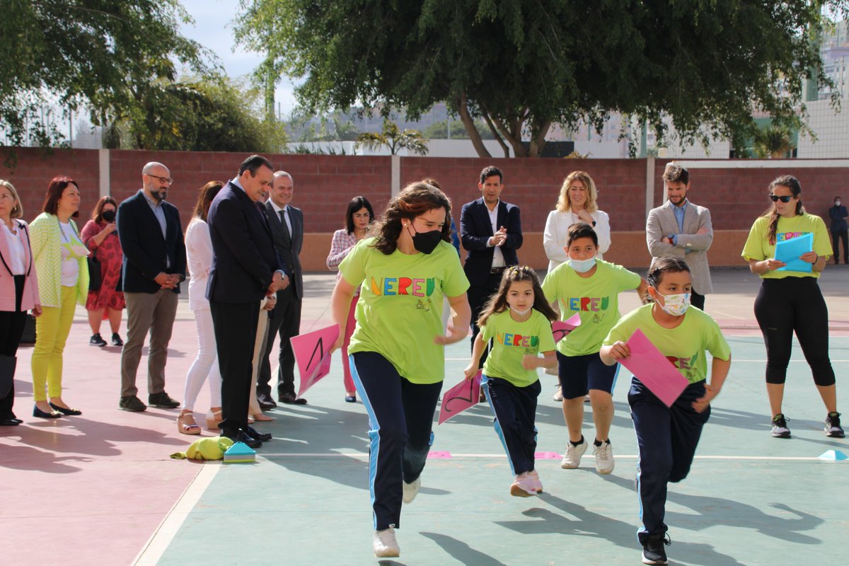 aytolpgc's tweet photo. 1/5. La ciudad se convierte en un referente nacional en la lucha contra la pobreza infantil con la consolidación del #ProgramaNereu. https://t.co/RV6zl5FcJ8
