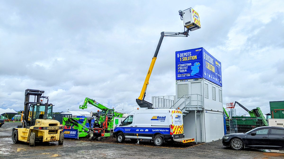 kdm_hire's tweet image. Working hard in the rain to get everything ready for Balmoral Show '22. Call in and see us on stand C59! 🏗️

#KDMHire #BalmoralShow #EquipmentRentalSpecialists