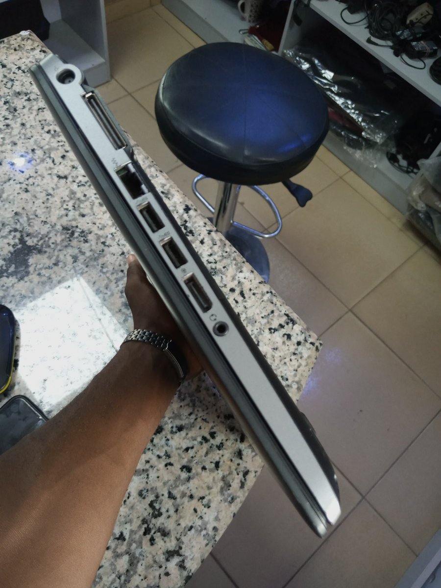 SamsonCLinus's tweet photo. HP 840
5th generation
Intel i5
4g Ram
500 HDD
Finger print
Keyboard backlight
Price 145k
Kindly retweet if it crosses your TL πππ
Available in KD and nation wide call/DM 07065699559
#sam_tech https://t.co/8UmNjztVM1