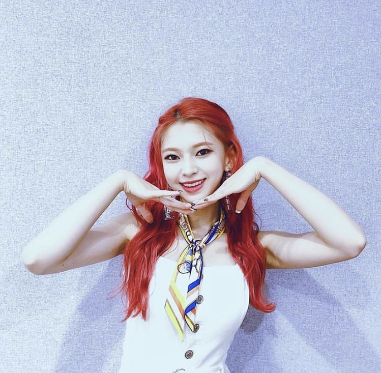3YEHOURLY's tweet photo. #3YE #써드아이 • #YURIM #유림 https://t.co/V4jsGbthx6