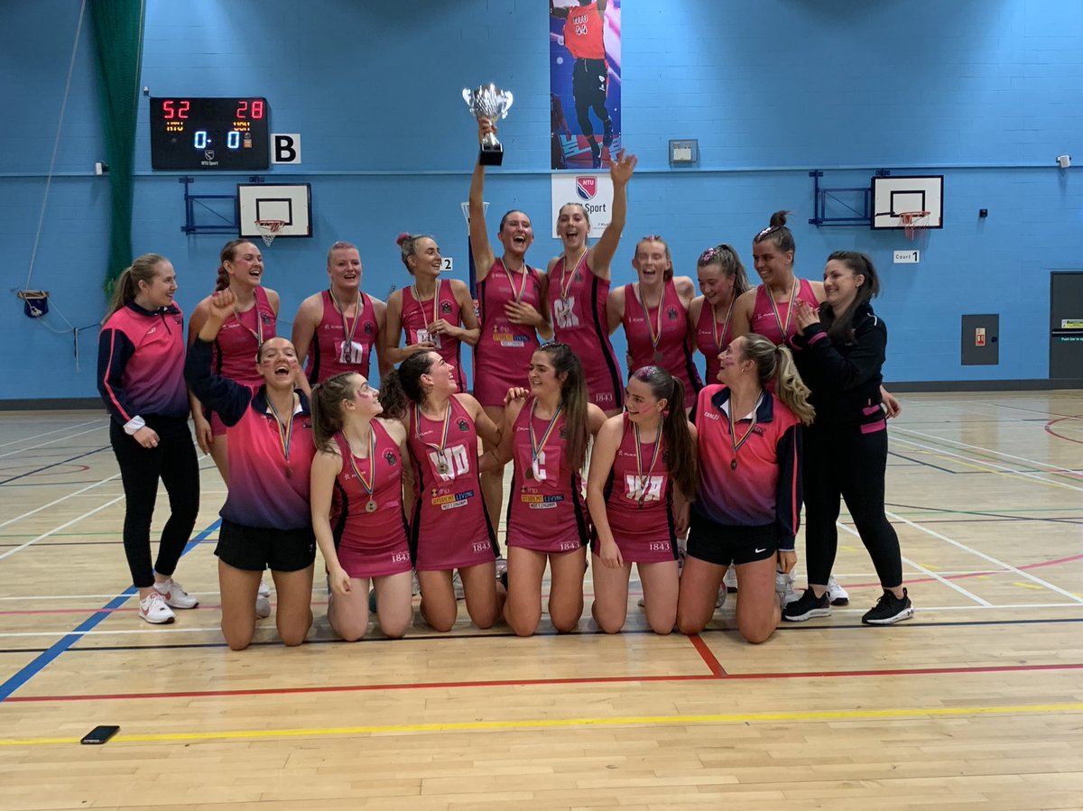 TrentSportWeb's tweet photo. The girls in pink with their award! #NottsVarsity22 https://t.co/tK6TJfUZkW