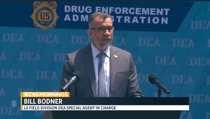 DEALOSANGELES's tweet photo. #ICYMI With #fentanyl deaths on the rise, the federal government &amp; parents are working to fight the crisis. Deadly fentanyl pills are being deceptively marketed to look like real prescription pills from the size, shape, color &amp; markings.

WATCH➡️ https://t.co/Z4XKXXvwfJ https://t.co/f147BH5LqO