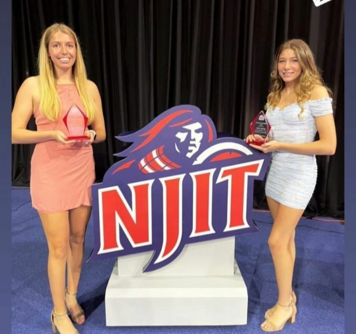 My sister! Congratulations Kenna on a great year. Outstanding Performance Award and All-Conference!
<a href="/KennaSquier/">Kenna Squier</a>