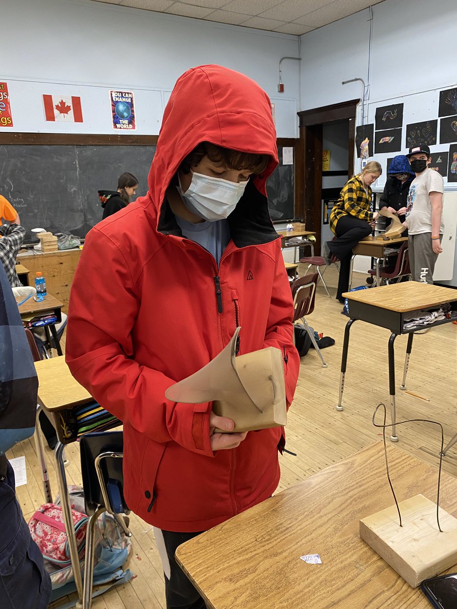 TaraMcFarling1's tweet photo. Creating 3D sculptures this afternoon @MBallachey @GEDSB #collaboration #intermediateprojects https://t.co/OuhvD0agyQ