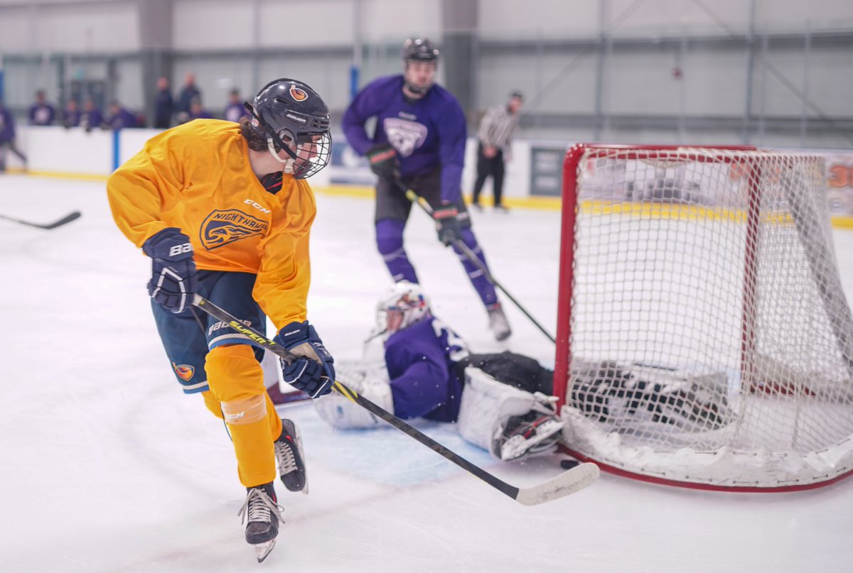 MJHLNighthawks's tweet photo. Halfway through Day 2 of the Niverville Bigway / Nick Bergmann Realty Nighthawks ID Camp - and both sides of the CRRC are pumpin with action. These fine young gentlemen showed up to give it their all!
#FightForFlight #MJHLNiverville https://t.co/7gLxtwfF9H