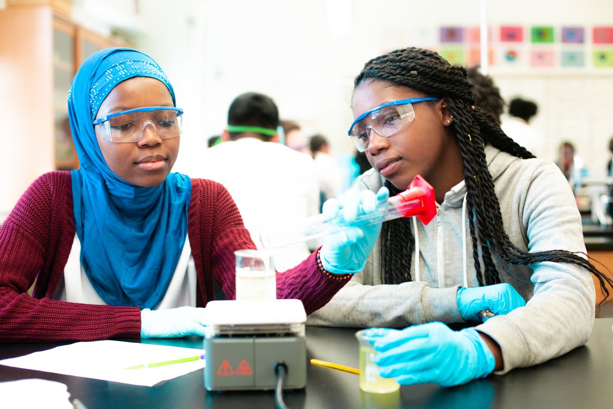 Great news teachers—starting today, our friends at @Chevron are DOUBLING donations to STEM projects from Equity Focus School teachers in select communities. Learn if you qualify, and request the STEM resources your students need to end the year strong: help.donorschoose.org/hc/en-us/artic…