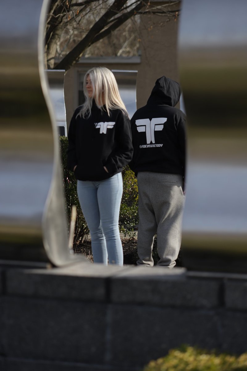 The winner of our most recent giveaway is @Call_Me_Meech! Congrats! 🎉

DM us to claim your new hoodie! 🤖 🎊
#NFTgiveaway