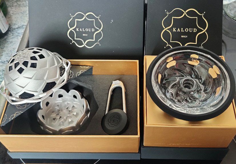 KanaMauMau's tweet photo. Can't wait to try it my new setup that arrived today 🥰 #kaloud https://t.co/rkspJVYncU