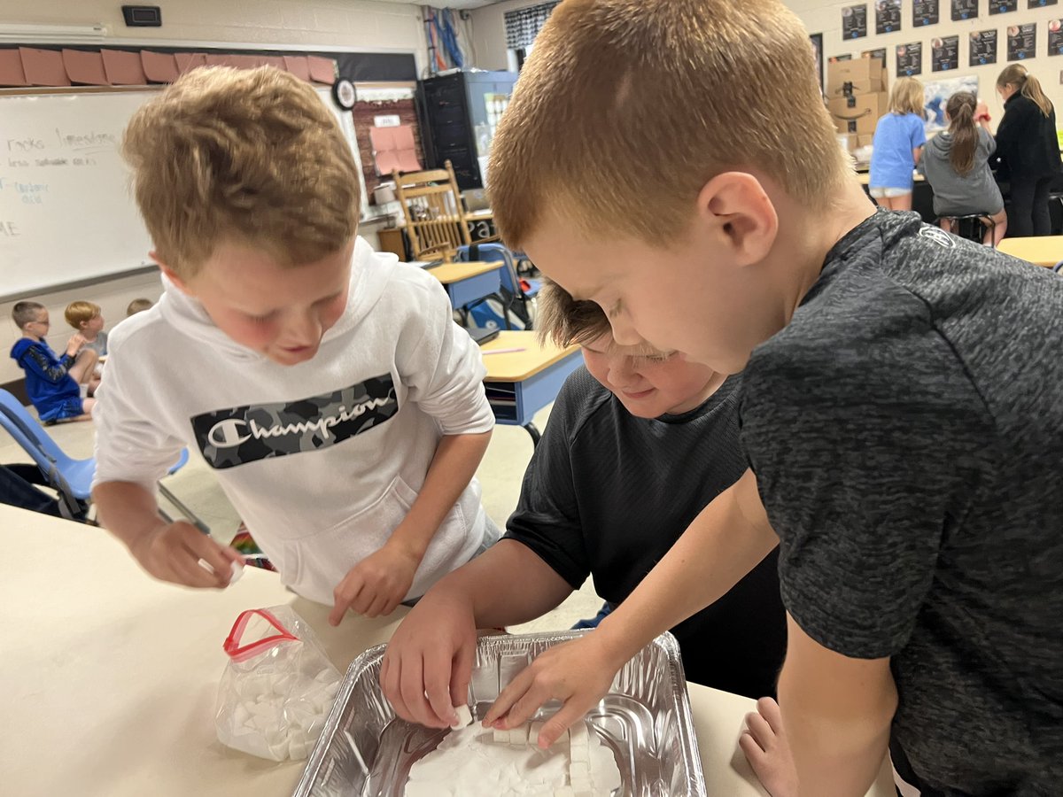 SeekGrowExpress's tweet photo. What’s needed for a cave to form? A soluble rock like limestone, water, an acid like the carbonic acid in our rainwater, and TIME! We squeezed a few million years into a day, and formed our own caves! #kidsdeserveit #seekgrowexpress #edchat https://t.co/Ya1atnO2sA