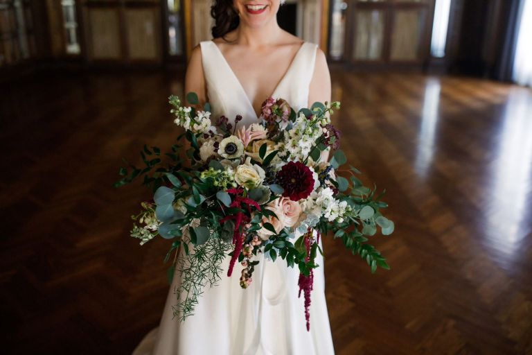 Wedding Blooms – Thoughtfully curated florals will take your wedding to the next level 👉 bestinohioweddings.com/wedding-blooms/

According to Regina Carmody Prange of Natural Designs, a Columbus-based wedding florist, she’s seeing a busy wedding season with fully booked venues.