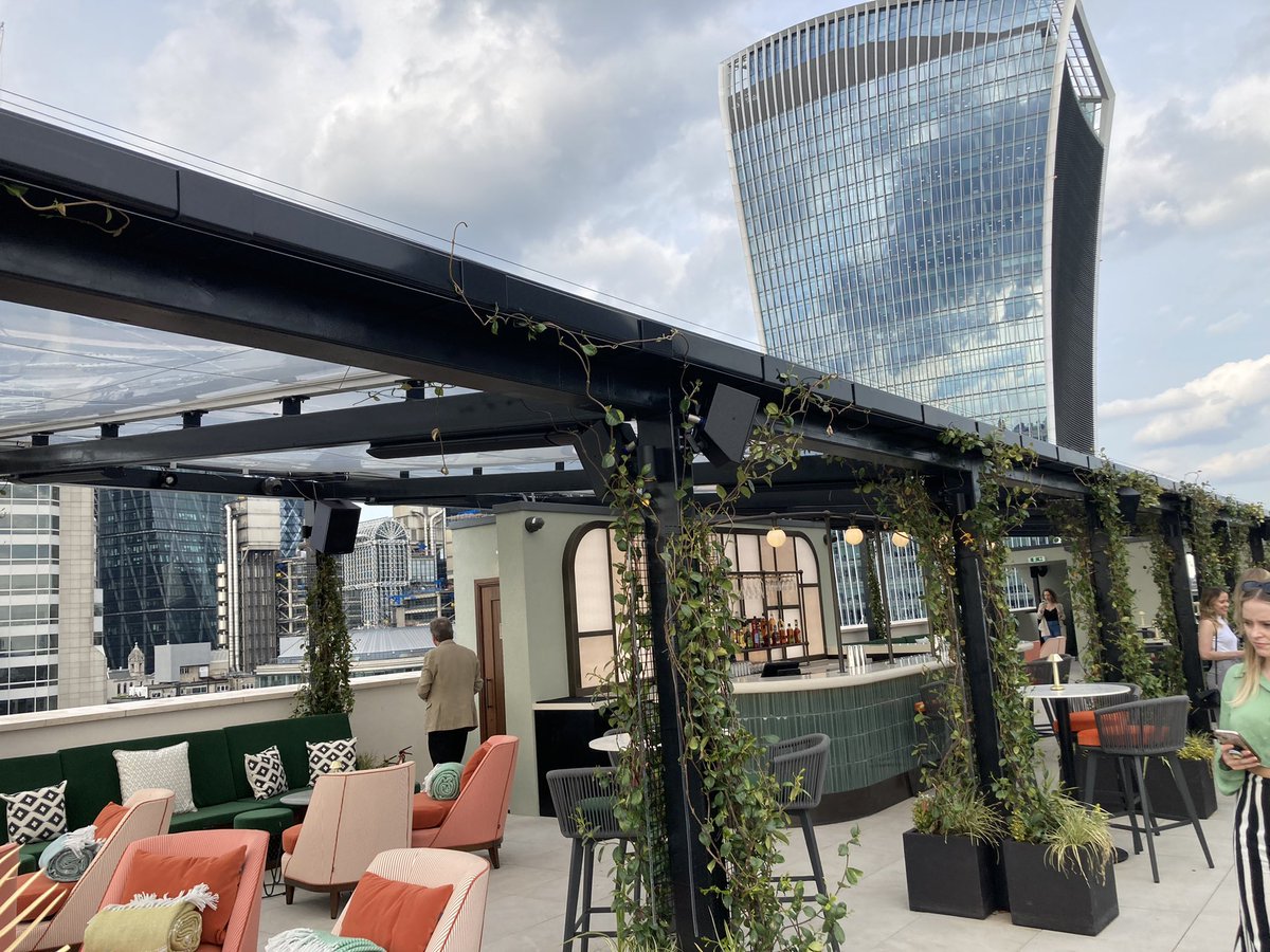 We are super excited about this new opening! May we introduce you to Wagtail - London’s hottest new rooftop bar and restaurant in the City! Available for exclusive hire - do get in touch with us for more info!
Enquiries@cl-venues.com #etmgroup #eventprofs