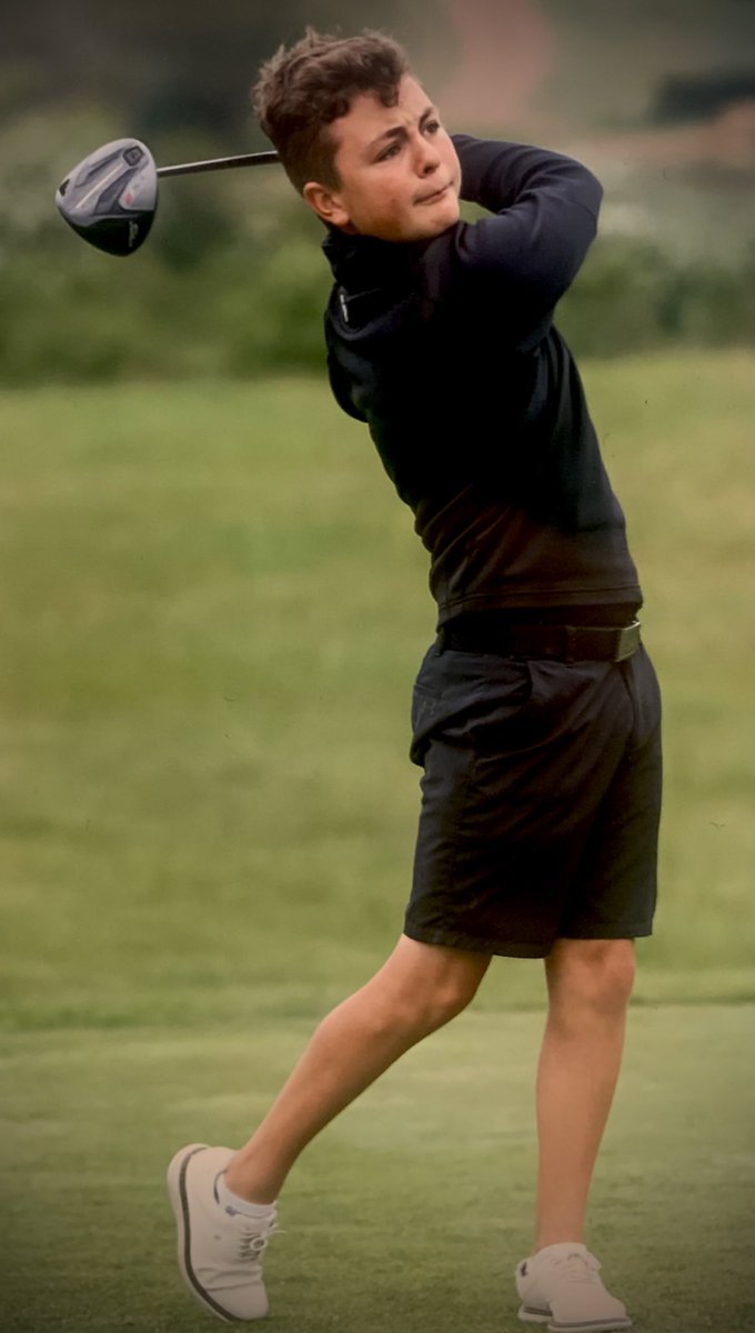 William Pontin (@willpontin1) on Twitter photo Happy to have won the <a href="/MercedesBenzUK/">Mercedes-Benz UK</a> @SinclairMerc trophy 2022 on the <a href="/TheCelticManor/">Celtic Manor Resort</a> 2010 course. Thank you to Mercedes for hosting the event - gutted I couldnโt take the top prize as Iโm under 18 ๐๐๐๐ Happy to have won the <a href="/MercedesBenzUK/">Mercedes-Benz UK</a> @SinclairMerc trophy 2022 on the <a href="/TheCelticManor/">Celtic Manor Resort</a> 2010 course. Thank you to Mercedes for hosting the event - gutted I couldnโt take the top prize as Iโm under 18 ๐๐๐๐