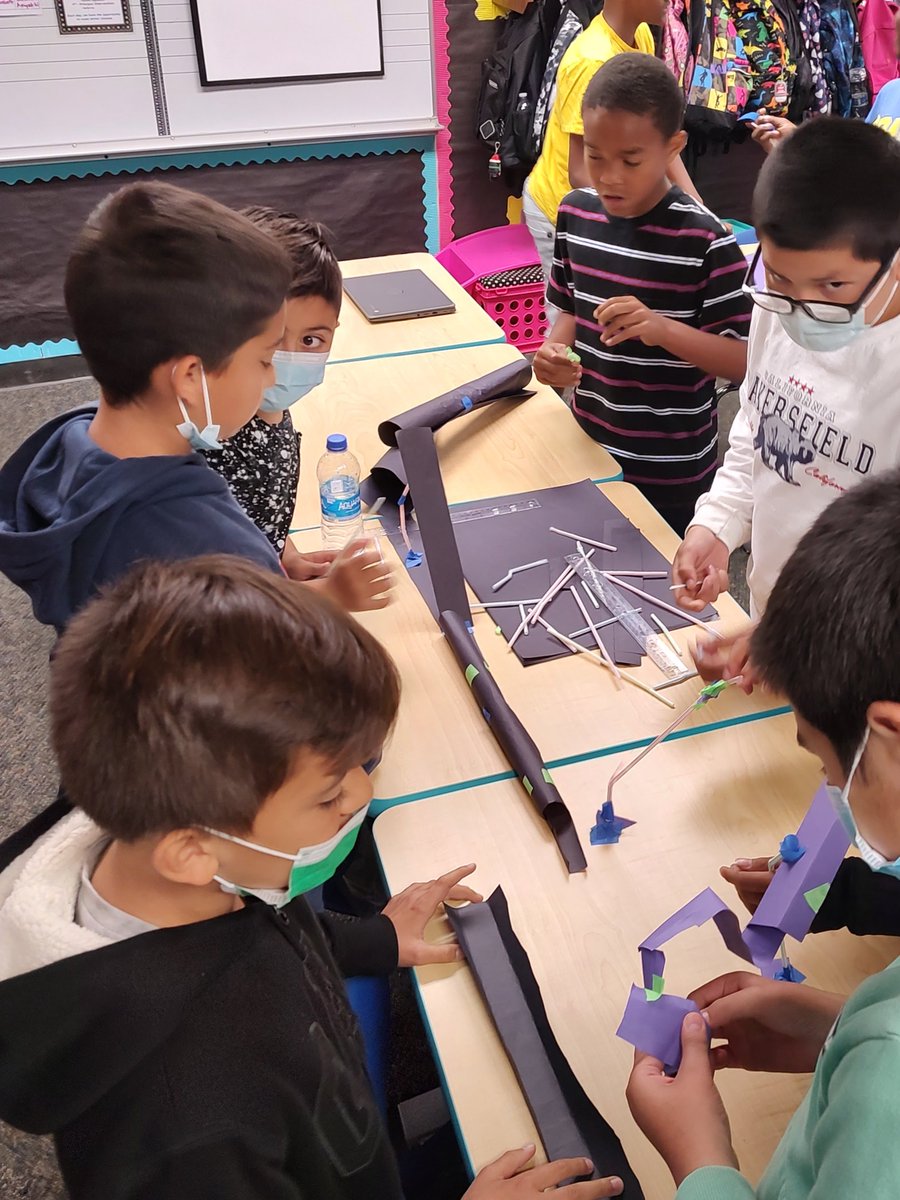 CastleSTEAM's tweet photo. It's been a rollercoaster! #2022 4th grade students build and test rollercoasters as they explore and learn about motion and energy. #castlesteam #steam #stem #wearepbv. We really can't say enough about @Amplify science curriculum. #handson #literacyintegration https://t.co/leP6RfYOnm